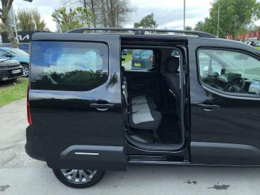 SPOTICAR Citroën Berlingo 1.2 Puretech Plus M Euro 6 (s/s) 5dr Used Car - Saloon Petrol Black - Swansea - 1200548335_4