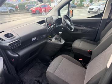 SPOTICAR Citroën Berlingo 1.5 Bluehdi 850 Enterprise Xl Pro Crew Van Lwb Eur Used Car - Commercial Vehicle Diesel Grey - Wakefield - 1200558071_3