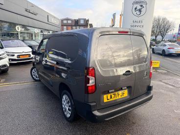 SPOTICAR Citroën Berlingo 1.5 Bluehdi 850 Enterprise Xl Pro Crew Van Lwb Eur Used Car - Commercial Vehicle Diesel Grey - Wakefield - 1200558071_4