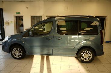 SPOTICAR Citroën Berlingo 1.6 Bluehdi Flair Multispace Mpv Etg6 Euro 6 (s/s) Used Car - Mpv Diesel Blue - Newport - 1200560140_4
