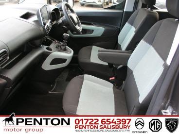 SPOTICAR Citroën Berlingo 1.5 Bluehdi Feel Xl Mpv Euro 6 (s/s) 5dr Used Car - Mpv Diesel Grey - Salisbury - 1200561378_2