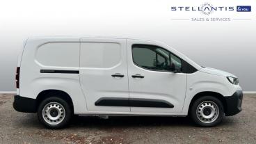 SPOTICAR Citroën Berlingo 1.5 Bluehdi 950 Enterprise Xl Lwb Euro 6 (s/s) 6dr Used Car - Commercial Vehicle Diesel White - Stockport - 1200561906_2