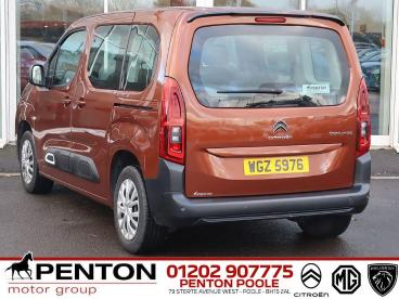 SPOTICAR Citroën Berlingo 1.2 Puretech Feel M Mpv Euro 6 (s/s) 5dr Used Car - Mpv Petrol Gold - Poole - 1200571154_4