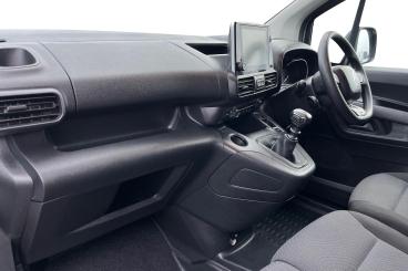 SPOTICAR Citroën Berlingo 1.5 Bluehdi 1000 Driver Edition M Swb Euro 6 (s/s) Used Car - Commercial Vehicle Diesel White - Basildon - 1200574946_2