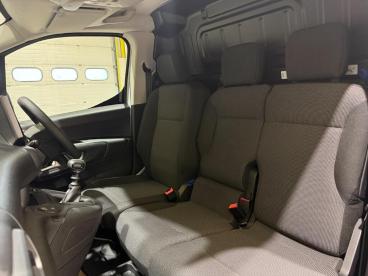 SPOTICAR Citroën Berlingo 1.5 Bluehdi 1000 Driver M Swb Euro 6 (s/s) 5dr Used Car - Commercial Vehicle Diesel White - Carlisle - 1200577167_4