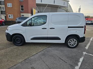 SPOTICAR Citroën Berlingo 1.5 Bluehdi 1000 Enterprise M Pro Swb Euro 6 (s/s) Used Car - Commercial Vehicle Diesel White - Southampton - 1200577560_4