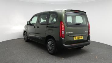 SPOTICAR Citroën Berlingo 1.5 Plus M Mpv Euro 6 (s/s) 5dr Used Car - Mpv Diesel Green - St. Austell - 1200579178_5