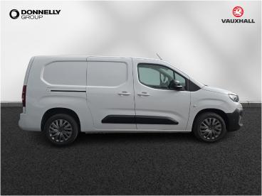 SPOTICAR Citroën Berlingo 1.5 Bluehdi 950 Driver Xl Lwb Euro 6 (s/s) 6dr Used Car - Commercial Vehicle Diesel White - Dungannon - 1200589451_3