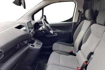 SPOTICAR Citroën Berlingo 1.5 Bluehdi 950 Driver Xl Pro Eat8 Lwb Euro 6 (s/s Used Car - Commercial Vehicle Diesel Grey - Peterborough - 1200589854_2
