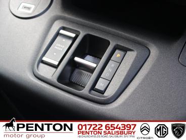 SPOTICAR Citroën Berlingo 1.5 Bluehdi Max M Eat8 Euro 6 (s/s) 5dr Used Car - Commercial Vehicle Diesel Black - Salisbury - 1200601611_4