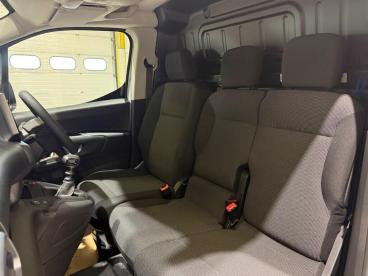 SPOTICAR Citroën Berlingo 1.5 Bluehdi 1000 Enterprise Plus M Swb Euro 6 (s/s Used Car - Commercial Vehicle Diesel White - Carlisle - 1200609210_4