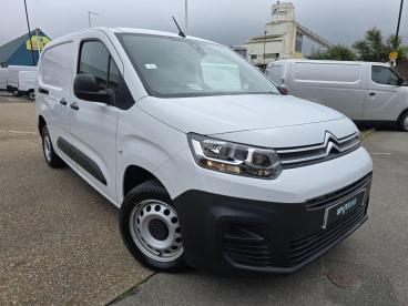 SPOTICAR Citroën Berlingo 1.5 Bluehdi 850 Enterprise Xl Edition Crew Van Lwb Used Car - Commercial Vehicle Diesel White - Southampton - 1200609660_1