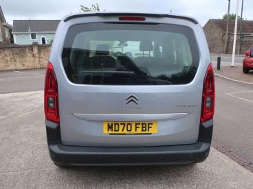 SPOTICAR Citroën Berlingo 1.2 Puretech Feel M Mpv Eat Euro 6 (s/s) 5dr Used Car - Mpv Petrol Grey - Near Chipping Sodbury - 1200610297_3
