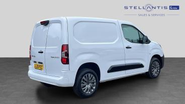 SPOTICAR Citroën Berlingo 1.5 Bluehdi 1000 Driver M Eat8 Swb Euro 6 (s/s) 5d Used Car - Commercial Vehicle Diesel White - Hatfield - 1200610657_3