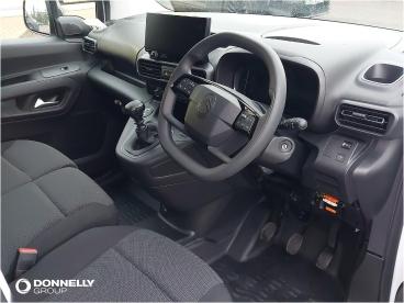 SPOTICAR Citroën Berlingo 1.5 Bluehdi 1000 Driver M Swb Euro 6 (s/s) 5dr Used Car - Commercial Vehicle Diesel White - Newtownards - 1200610966_4