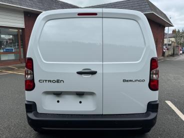 SPOTICAR Citroën Berlingo 1.5 Enterprise Plus M Swb Euro 6 (s/s) 5dr Used Car - Commercial Vehicle Diesel White - Chorley - 1200616445_5