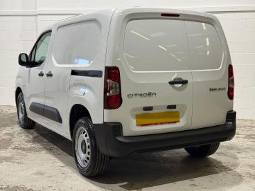 SPOTICAR Citroën Berlingo 1.5 Enterprise Plus M Swb Euro 6 (s/s) 5dr Used Car - Commercial Vehicle Diesel White - Carlisle - 1200618897_2