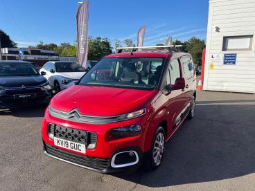 SPOTICAR Citroën Berlingo 1.2 Puretech Feel M Mpv Euro 6 (s/s) 5dr Used Car - Mpv Petrol Red - Ashford - 1200625251_3