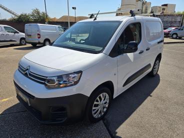 SPOTICAR Citroën Berlingo 1.5 Bluehdi 1000 Enterprise M Pro Swb Euro 6 (s/s) Used Car - Commercial Vehicle Diesel White - Southampton - 1200626146_3