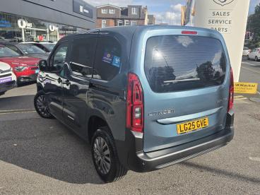 SPOTICAR Citroën Berlingo 1.5 Plus M Auto Euro 6 (s/s) 5dr Used Car - Mpv Diesel Blue - Wakefield - 1200639910_3