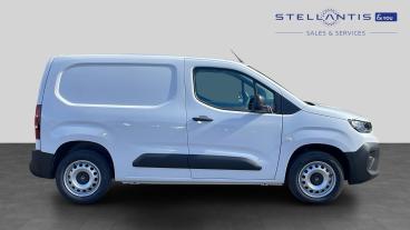 SPOTICAR Citroën Berlingo 1.5 Enterprise Plus M Swb Euro 6 (s/s) 5dr Used Car - Commercial Vehicle Diesel White - Hatfield - 1200641575_2