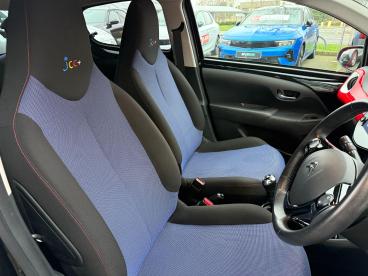 SPOTICAR Citroën C1 1.0 Vti Jcc+ Euro 6 (s/s) 5dr Used Car - City Car Petrol Black - Trowbridge - 1200565272_5