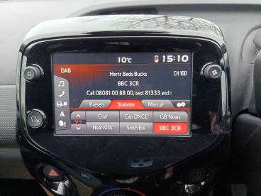 SPOTICAR Citroën C1 1.0 Vti Shine Euro 6 (s/s) 5dr Used Car - City Car Petrol Grey - Aylesbury - 1200575635_4