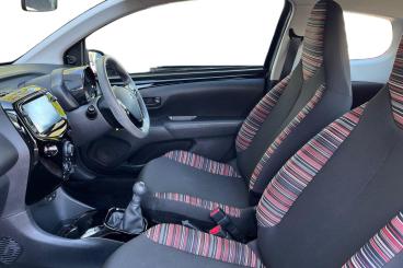 SPOTICAR Citroën C1 1.0 Vti Feel Euro 6 3dr Used Car - City Car Petrol Black - Peterborough - 1200597292_2