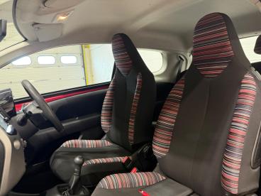 SPOTICAR Citroën C1 1.0 Vti Feel Euro 6 3dr Used Car - City Car Petrol Red - Carlisle - 1200599275_4