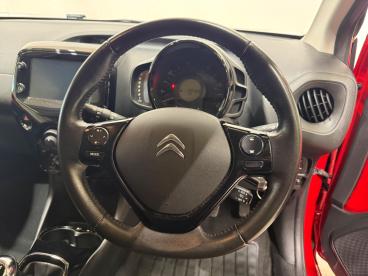 SPOTICAR Citroën C1 1.0 Vti Shine Euro 6 (s/s) 5dr Used Car - City Car Petrol Red - Carlisle - 1200606779_3
