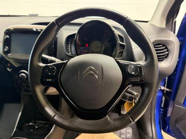 SPOTICAR Citroën C1 1.0 Vti Shine Euro 6 (s/s) 5dr Used Car - City Car Petrol Blue - Carlisle - 1200627615_3