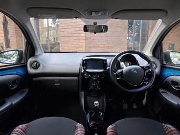 SPOTICAR Citroën C1 1.0 Vti Shine Euro 6 (s/s) 5dr Used Car - City Car Petrol Green - Accrington - 1200628753_3