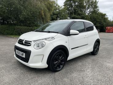 SPOTICAR Citroën C1 1.0 Vti Urban Ride Euro 6 (s/s) 5dr Used Car - City Car Petrol White - Camarthen - 1200638140_3