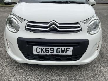 SPOTICAR Citroën C1 1.0 Vti Urban Ride Euro 6 (s/s) 5dr Used Car - City Car Petrol White - Camarthen - 1200638140_4
