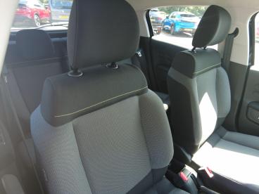 SPOTICAR Citroën C3 1.2 Puretech C-series Edition Euro 6 (s/s) 5dr Used Car - Hatchback Petrol Black - Barrow In Furness - 1200517125_4