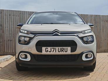 SPOTICAR Citroën C3 1.2 Puretech Saint James Euro 6 (s/s) 5dr Used Car - Hatchback Petrol Beige - Maidstone - 1200528563_3