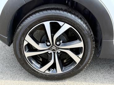 SPOTICAR Citroën C3 1.2 Puretech Shine Plus Euro 6 (s/s) 5dr Used Car - Hatchback Petrol White - Eglinton - 1200529663_3