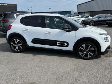 SPOTICAR Citroën C3 1.2 Puretech Shine Plus Euro 6 (s/s) 5dr Used Car - Hatchback Petrol White - Eglinton - 1200529663_5