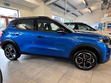 SPOTICAR Citroën C3 1.2 Turbo Plus Euro 6 (s/s) 5dr Used Car - Hatchback Petrol Blue - Chorley - 1200532678_3