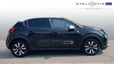 SPOTICAR Citroën C3 1.2 Puretech C-series Edition Eat6 Euro 6 (s/s) 5d Used Car - Hatchback Petrol Black - Walton On Thames - 1200533128_2