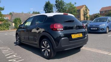 SPOTICAR Citroën C3 1.2 Puretech C-series Edition Eat6 Euro 6 (s/s) 5d Used Car - Hatchback Petrol Black - Walton On Thames - 1200533128_5