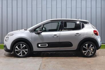 SPOTICAR Citroën C3 1.2 Puretech Shine Plus Euro 6 (s/s) 5dr Used Car - Hatchback Petrol Grey - Weston-super-mare - 1200539545_5