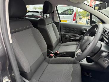 SPOTICAR Citroën C3 1.2 Puretech Plus Euro 6 (s/s) 5dr Used Car - Hatchback Petrol Grey - Trowbridge - 1200539587_5