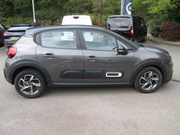 SPOTICAR Citroën C3 1.2 Puretech Shine Eat6 Euro 6 (s/s) 5dr Used Car - Hatchback Petrol Grey - Wokingham - 1200541075_2