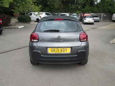 SPOTICAR Citroën C3 1.2 Puretech Shine Eat6 Euro 6 (s/s) 5dr Used Car - Hatchback Petrol Grey - Wokingham - 1200541075_4