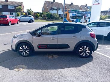 SPOTICAR Citroën C3 1.2 Puretech C-series Euro 6 (s/s) 5dr Used Car - Hatchback Petrol Beige - Eastbourne - 1200541379_4