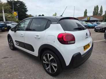 SPOTICAR Citroën C3 1.2 Puretech Shine Plus Euro 6 (s/s) 5dr Used Car - Hatchback Petrol White - Torquay - 1200544695_4
