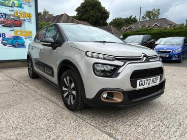 SPOTICAR Citroën C3 1.2 Puretech C-series Edition Euro 6 (s/s) 5dr Used Car - Hatchback Petrol Beige - Wokingham - 1200547411_1