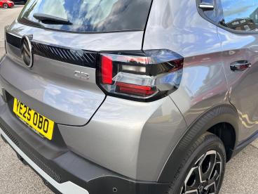 SPOTICAR Citroën C3 1.2 Turbo Plus Euro 6 (s/s) 5dr Used Car - Hatchback Petrol Grey - Wakefield - 1200547449_5