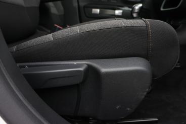 SPOTICAR Citroën C3 1.2 Puretech Shine Plus Euro 6 (s/s) 5dr Used Car - Hatchback Petrol White - Preston - 1200549129_5